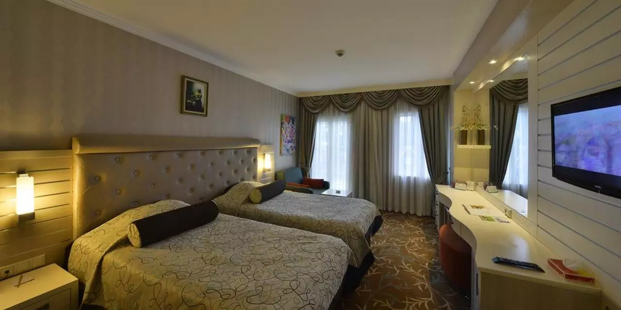 46041orangecounty_shabaviz (7).jpg